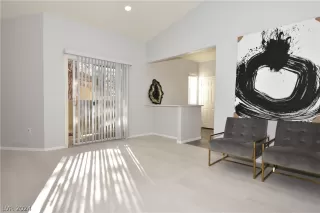 Photo #3: 2567305 Listing 