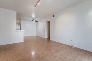 Photo #2: 2567307 Listing 