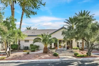 Photo #1: 2567356 Listing