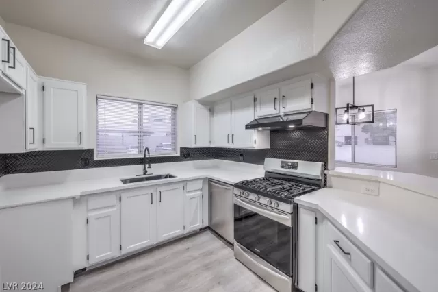 MLS: 2567409 Condo For Sale