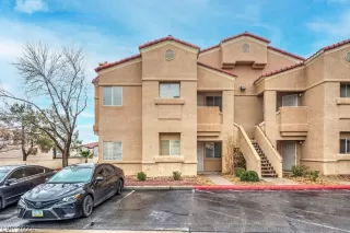 Photo #1: 2567409 Listing