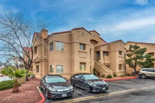 Photo #2: 2567409 Listing