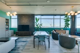 Photo #2: 2567412 Listing 