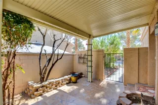 Photo #4: 2567442 Listing