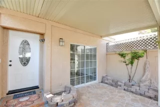 Photo #6: 2567442 Listing