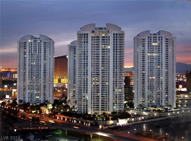 MLS: 2567444 Condo For Sale