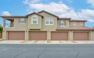 Photo #1: 2567453 Listing