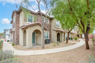 Photo #2: 2567453 Listing