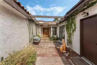 Photo #4: 2567461 Listing