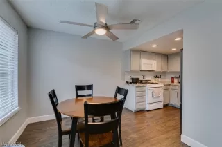 Photo #6: 2567505 Listing