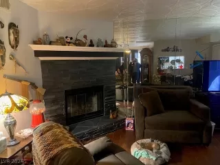 Photo #3: 2567576 Listing