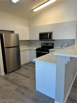 Photo #6: 2567594 Listing 