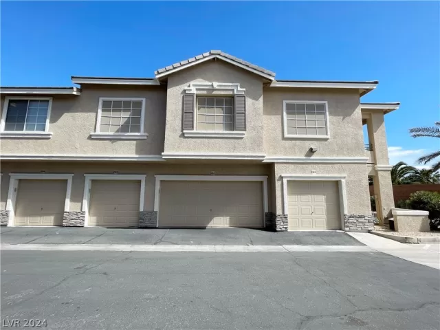 MLS: 2567596 Condo For Sale