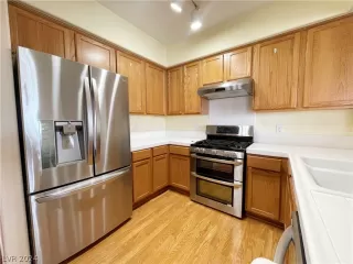 Photo #6: 2567596 Listing 