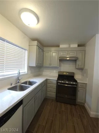 Photo #3: 2567616 Listing 