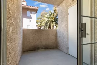 Photo #3: 2567646 Listing 