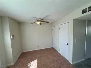 Photo #5: 2567709 Listing 