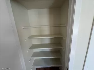 Photo #6: 2567709 Listing 