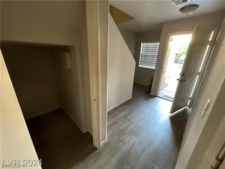 Photo #1: 2567714 Listing 