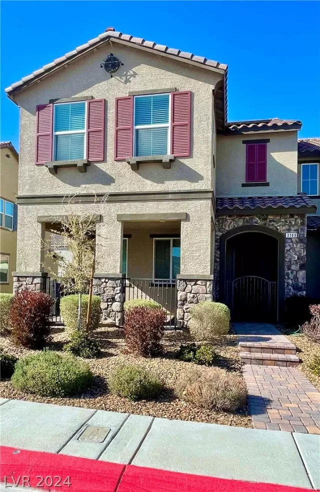 MLS: 2567728 Condo For Sale