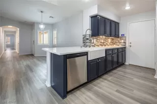 Photo #1: 2567761 Listing 