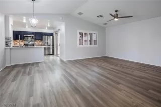 Photo #2: 2567761 Listing 