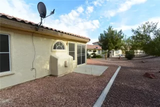 Photo #4: 2567786 Listing