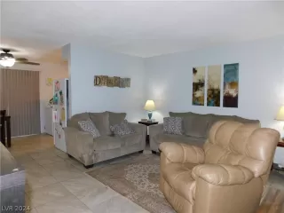 Photo #2: 2567792 Listing 