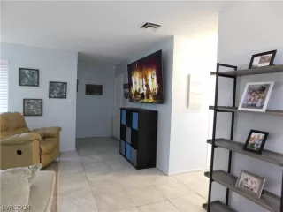 Photo #5: 2567792 Listing 