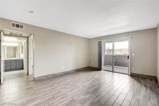 Photo #3: 2567836 Listing 