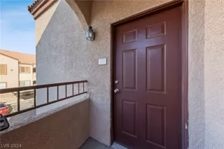 Photo #1: 2567885 Listing