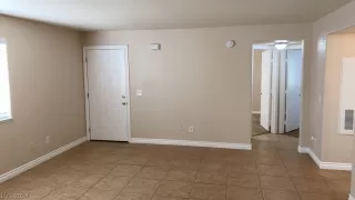 Photo #4: 2567888 Listing