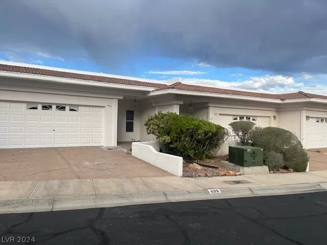 MLS: 2567896 Condo For Sale