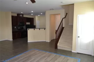 Photo #6: 2567903 Listing 