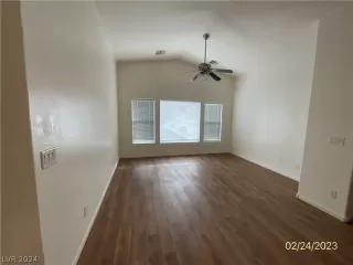 Photo #1: 2567935 Listing