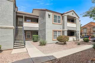 Photo #3: 2567941 Listing