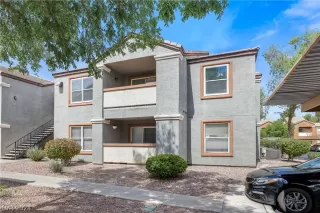 Photo #5: 2567941 Listing