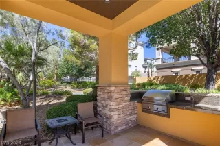 Photo #4: 2567950 Listing 