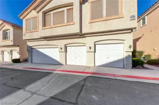 Photo #1: 2567959 Listing