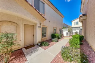 Photo #3: 2567959 Listing