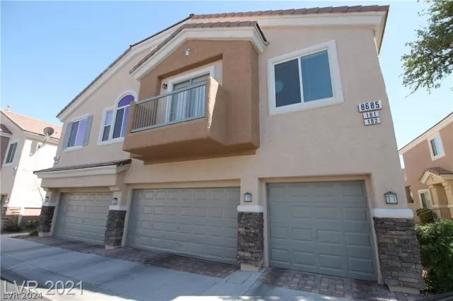 MLS: 2567963 Condo For Sale