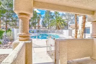 Photo #1: 2567966 Listing