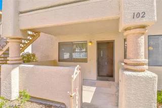 Photo #3: 2567966 Listing