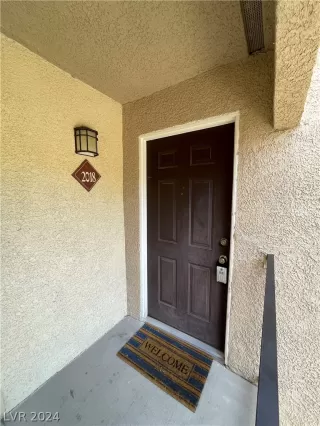 Photo #3: 2567971 Listing 