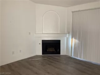 Photo #4: 2567971 Listing 