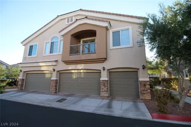 MLS: 2567998 Condo For Sale