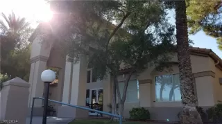 Photo #3: 2568073 Listing 