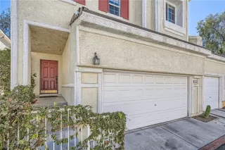 Photo #1: 2568102 Listing