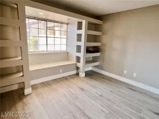 Photo #3: 2568131 Listing 