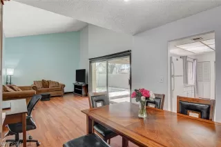 Photo #6: 2568163 Listing